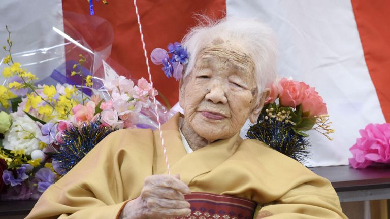 Дэлхийн хамгийн өндөр настан 117 нас хүрчээ