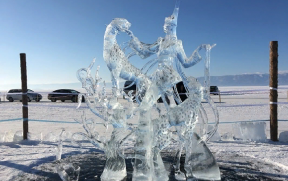 Монголын мөсөн барималчдын бүтээл шилдгээр тодров