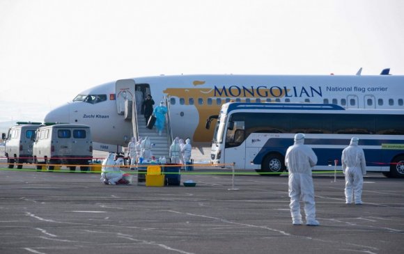 БНСУ-аас Монголд ирэхээр эхний нислэгт багтсан иргэдийн НЭРС