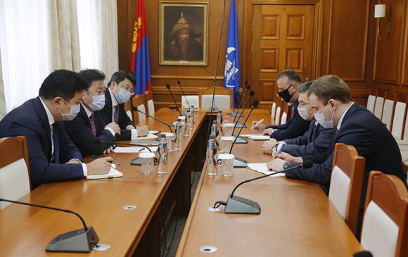 Монголбанкны Ерөнхийлөгч ОХУ-аас Монгол улсад суугаа онц бөгөөд бүрэн эрхт элчин сайдыг хүлээн авч уулзлaа