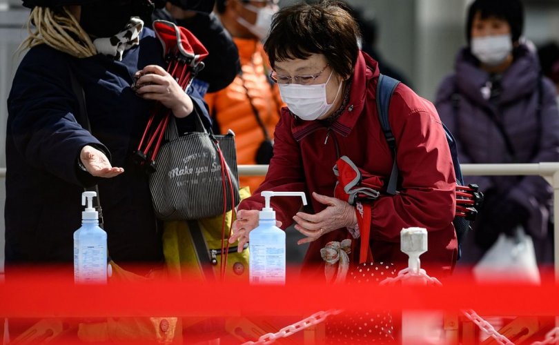 Хятадад хантавирусээр өвчилсөн эр автобусанд нас барж, 32 зорчигчийг хяналтад авчээ
