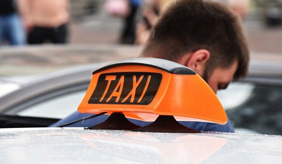 Зөвшөөрөлгүй ажиллаж байна гэсэн судалгааг такси компаниуд зөвшөөрсөнгүй