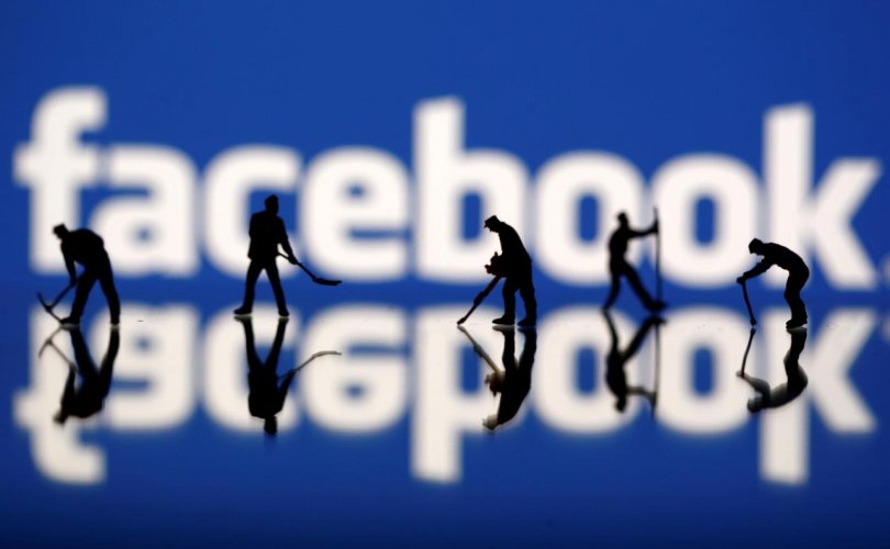 Фэйсбүүк хөл хориог эсэргүүцсэн нийтлэлүүдийг устгаж байна