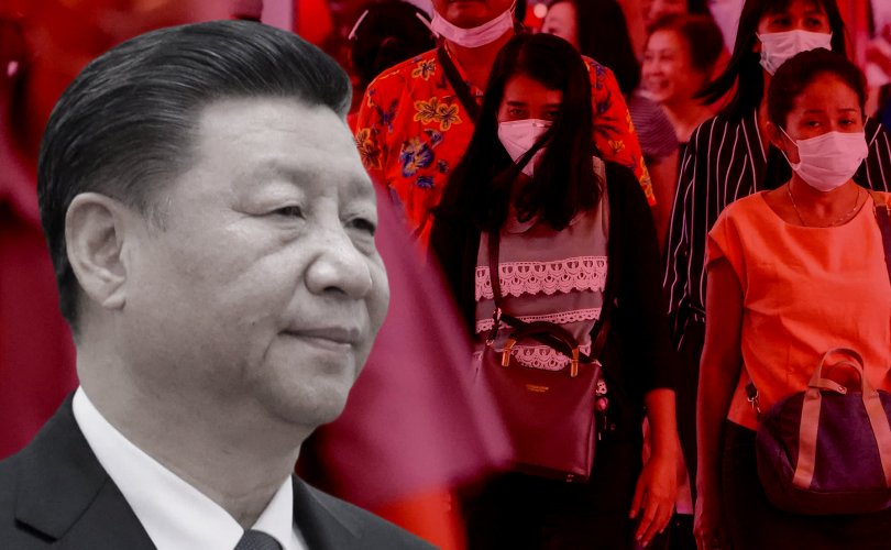 ФОТО: Хятад улс төрийн далбаагаа бөхийлгөн гашуудаж байна
