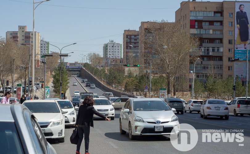 Шатахуун хямдарсан ч таксины үнэ буурсангүй