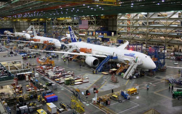 “The Boeing” 16 мянган ажилтнаа цомхотгоно