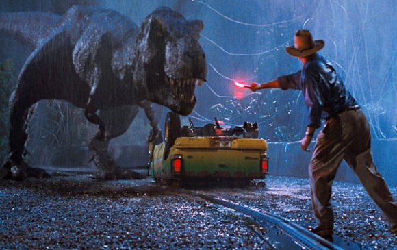 Jurassic Park 27 жилийн дараа бокс оффисыг дахин тэргүүлэв