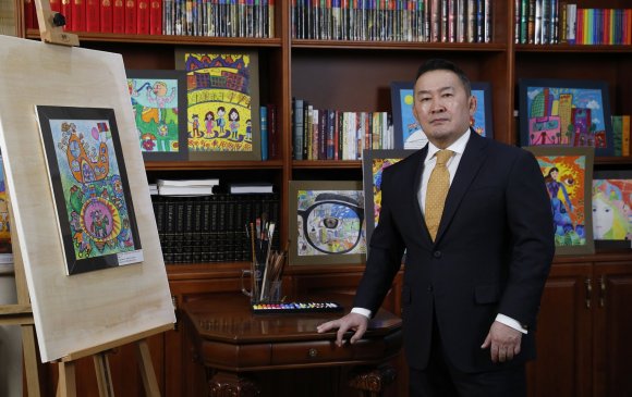 Монгол Улсын Ерөнхийлөгч Х.Баттулга  баярын мэндчилгээ дэвшүүллээ