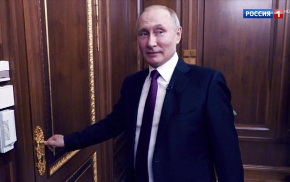 Путин сэтгүүлчдэд анх удаа "нууц өрөө"-гөө үзүүлжээ