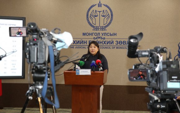 Монгол Улсын шүүхийн 2020 оны эхний хагас жилийн шүүн таслах ажиллагааны дүн мэдээг танилцууллаа