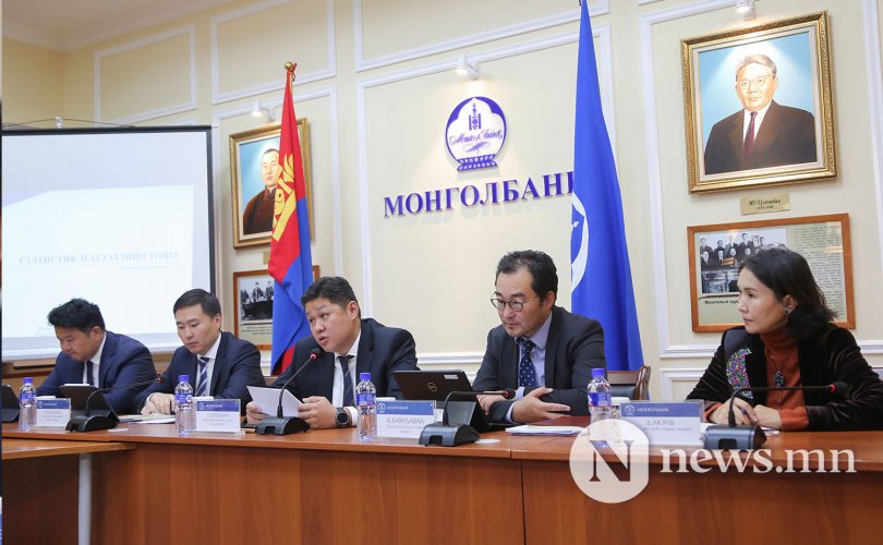 Монголбанк: Хадгаламжийн хүүг буулгах шийдвэр гараагүй
