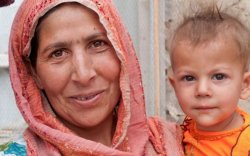 Афганистан: Хүүхдийн төрсний гэрчилгээн дээр ээжийнх нэрийг бичдэг боллоо