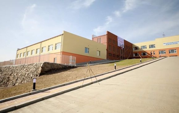 Чингэлтэй дүүрэгт олон улсын жишигт нийцсэн сургууль ашиглалтад орлоо