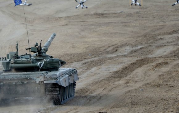 АНУ-д Оросын Т-72 танкийг устгах сургуулилалт хийжээ