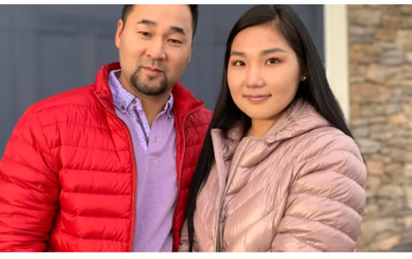 Канадын хэвлэл 21 жилийн дараа уулзсан монгол аав охиныг онцлов