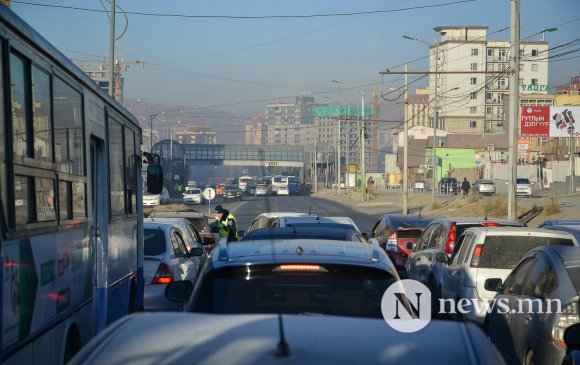 Албан ёсны бүртгэлтэй 500 орчим такси иргэдэд үйлчилж байна