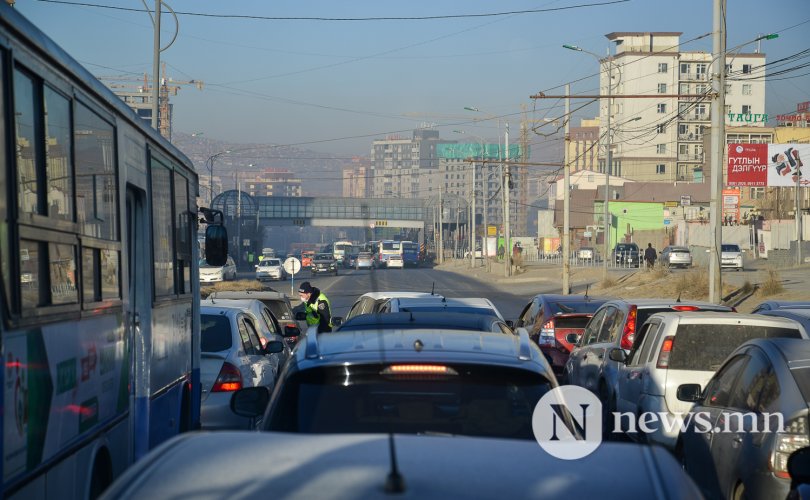 Албан ёсны бүртгэлтэй 500 орчим такси иргэдэд үйлчилж байна