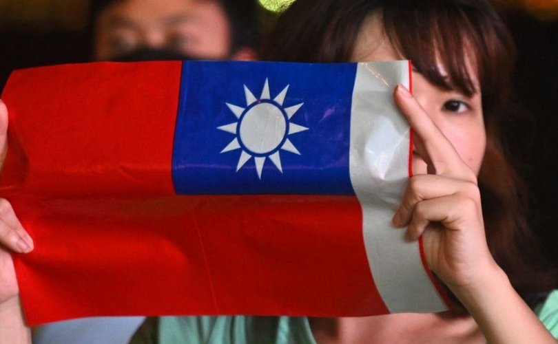 “Тайвань тусгаар тогтнолын талаар ярих нь дайн зарлаж байгаагаас өөрцгүй”