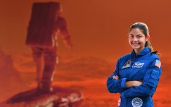 Ангараг дээр хөл тавих анхны хүн Алисса Карсон