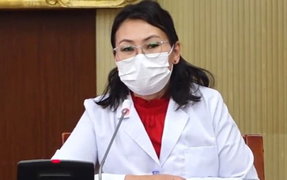 "Монголд ирэх вакцинуудад архи, тамхи хориглосон заалт байхгүй"