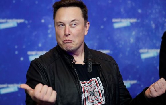 Илон Маск “Tesla”-гийн автомашины чанар тааруу болохыг хүлээн зөвшөөрөв