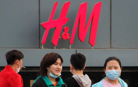 H&М Хятадын зах зээлээс арчигдлаа