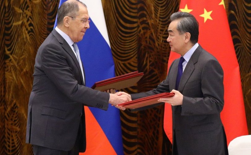 Хятад, Орос хоёр АНУ-ын эсрэг хүчээ нэгтгэлээ
