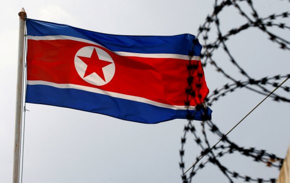 Гадаадын дипломатууд Хойд Солонгосоос дүрвэж эхэллээ