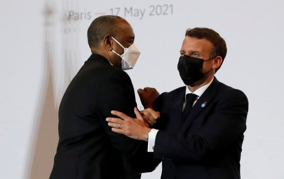 Франц тэргүүтэй олон улс Суданы таван тэрбумын өрийг тэглэнэ