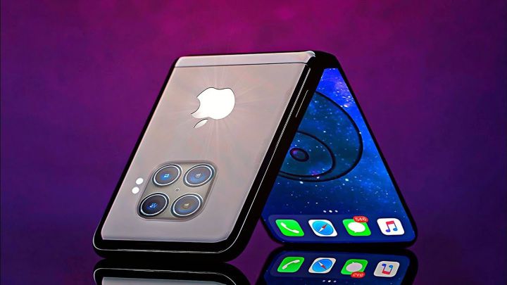 "Apple" 2023 онд эвхэгддэг iPhone гаргаж магадгүй