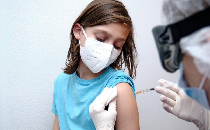 АНУ “Pfizer”-ын вакциныг 12-15 насныханд хийхийг зөвшөөрлөө