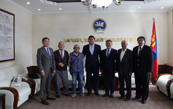 Монгол Улсын анхны инженерүүдийг хүлээн авч, хүндэтгэл үзүүллээ