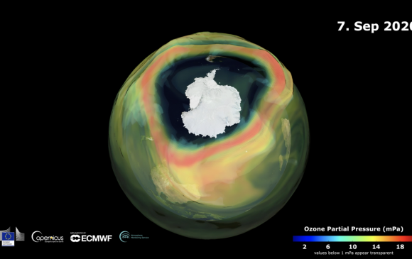 Озоны давхаргын цоорхой өмнөд туйлаас том хэмжээтэй болжээ