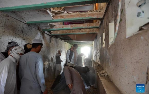 Афганистанд дэлбэрэлт болж, 32 хүн амиа алдав