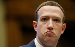 "Facebook"-ийн доголдлоос болж Цукерберг 6.7 тэрбум доллар алдлаа