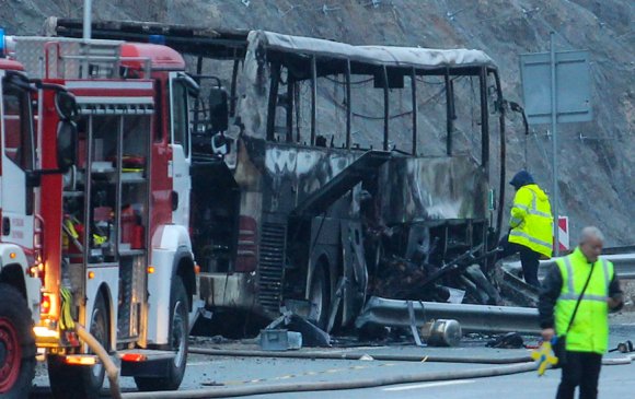 Болгарт автобус шатаж 46 хүн нас баржээ