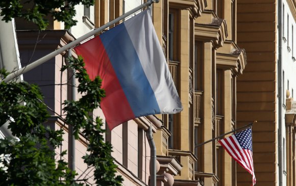 Оросын 27 дипломатчийг АНУ-аас явахыг шаарджээ