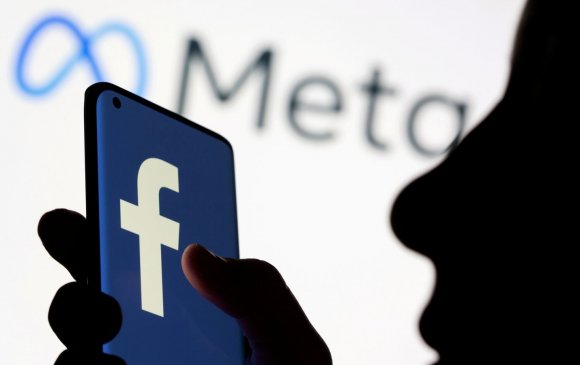 "Фэйсбүүк" компани 50 мянган хэрэглэгч халдлагад өртөхийг анхааруулав