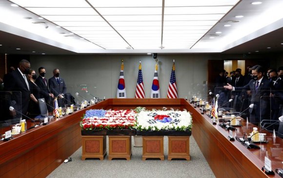 БНСУ болон АНУ хамтран Хойд Солонгосыг ажиглалтад авчээ
