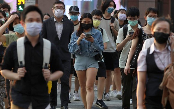 Тайваньд Омикрон вирусийн анхны тохиолдол бүртгэгдлээ