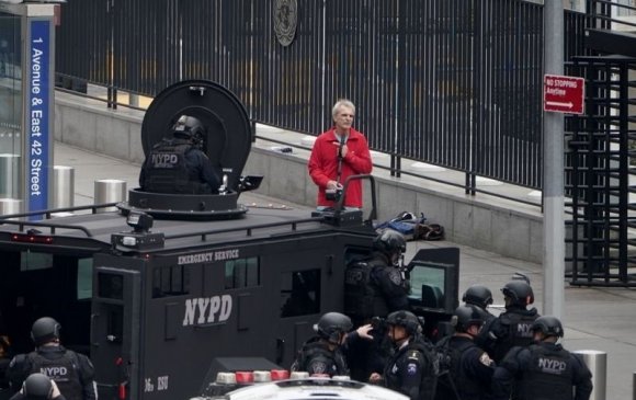 Нью Йоркт байрлах НҮБ-ын гадна буутай этгээд баривчлагдав