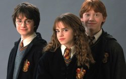 “Harry Potter”-ийн 20 жилийн ойд зохиолчоос бусдыг урьжээ