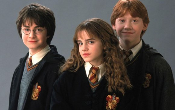 “Harry Potter”-ийн 20 жилийн ойд зохиолчоос бусдыг урьжээ