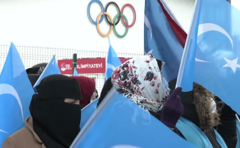 Туркийн уйгарууд Бээжингийн өвлийн олимпийг бойкотлохыг уриалав