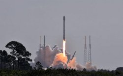 SpaceX : "Starlink" интернетийн 46 хиймэл дагуул хөөргөв
