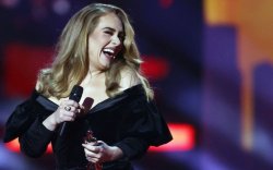 Brit Awards 2022: Адель хэзээ ч зогсохгүй