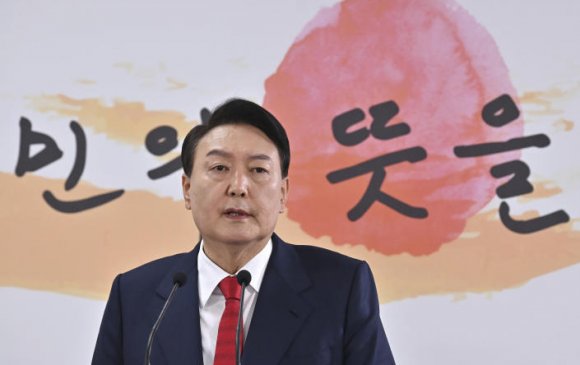 Өмнөд Солонгосын шинэ Ерөнхийлөгч Хөх ордонд суухгүй