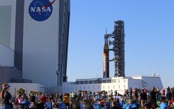 "NASA"-гийн шинэ сарны пуужинтай танилц