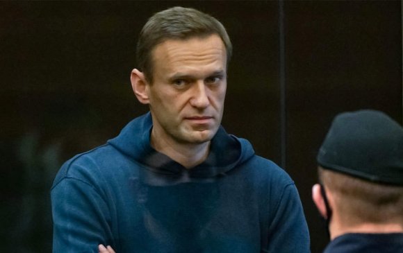 Навальныйд чанга дэглэмтэй шоронд 13 жил хорих ял тулгав