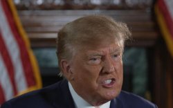 Путин Украинд халдвал би Москваг бөмбөгдөнө гэж Трамп хэлж байжээ